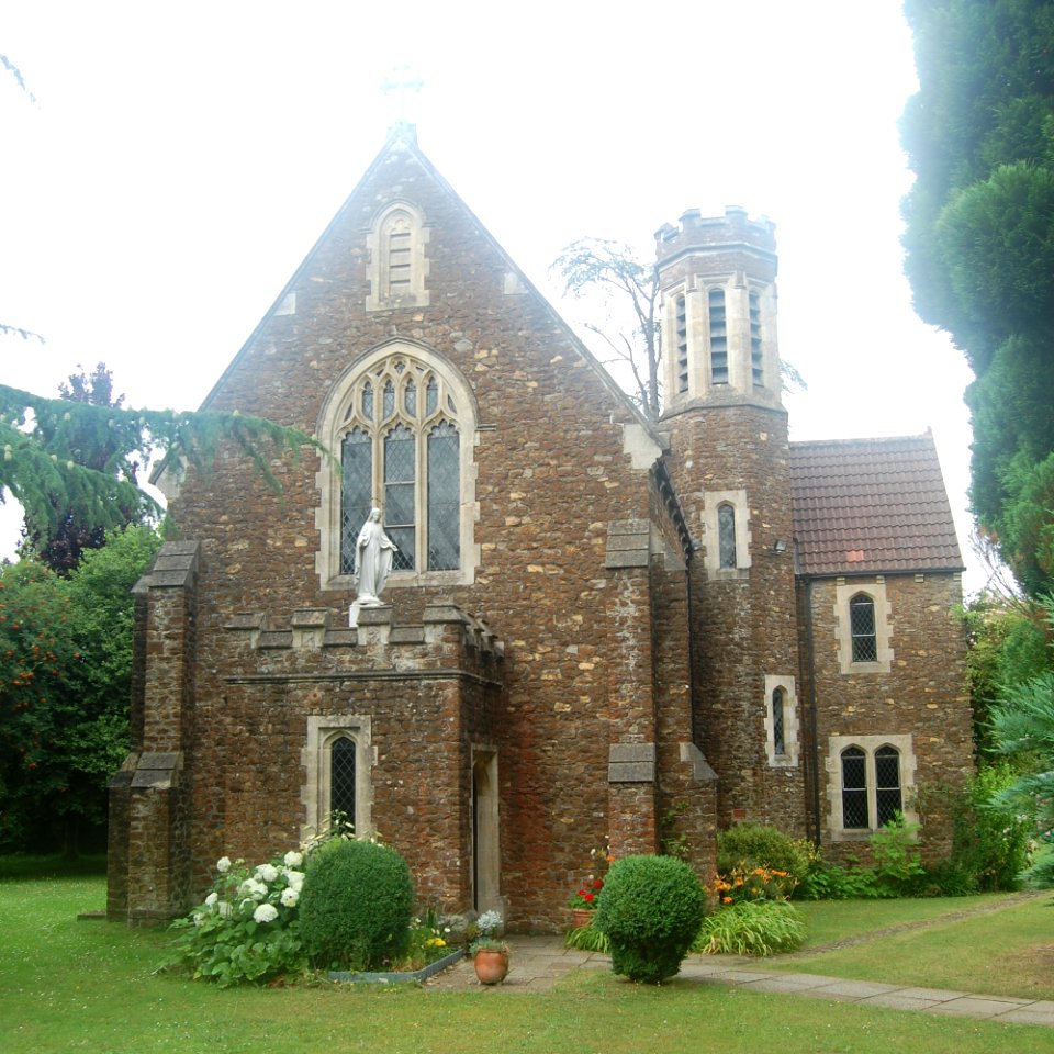 Church of the Immaculate Conception, Headley Road, Liphook (July 2019) (4)