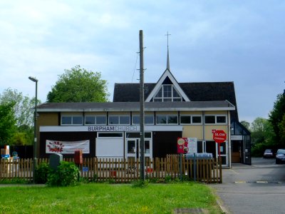 Church of the Holy Spirit, New Inn Lane, Burpham (May 2014) (1)