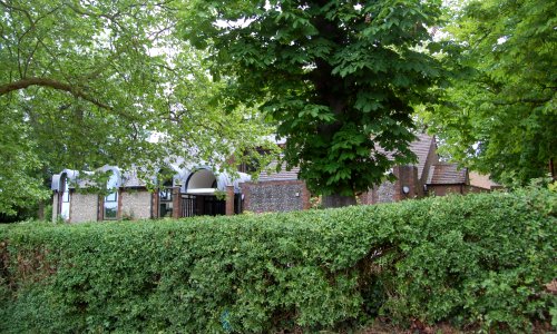 Church of Our Lady Queen of Apostles, Martin Road, Bishop's Waltham (May 2019) (1)
