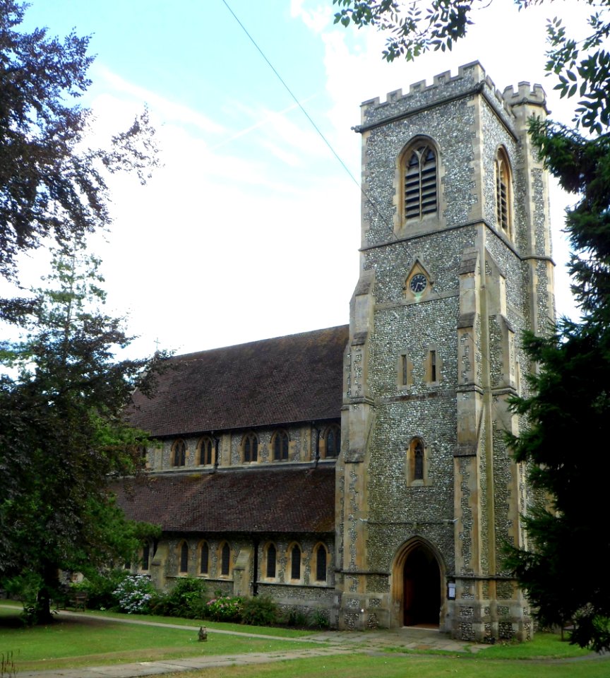 Christ Church, Christ Church Road, Epsom Common (NHLE Code 1289540) (August 2013) (6)