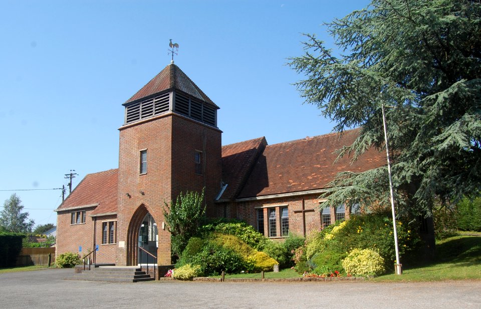 Church of the Good Shepherd, Lymington Road, Four Marks (July 2019) (6)