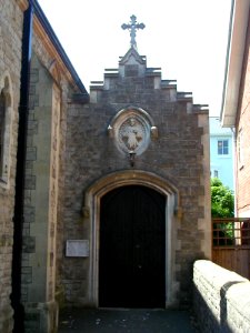 Church of the Sacred Heart, Norton Road, Hove (NHLE Code 1342045) (June 2007) (2)