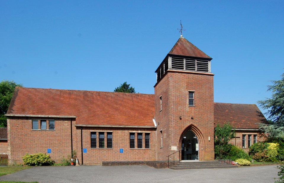 Church of the Good Shepherd, Lymington Road, Four Marks (July 2019) (3)