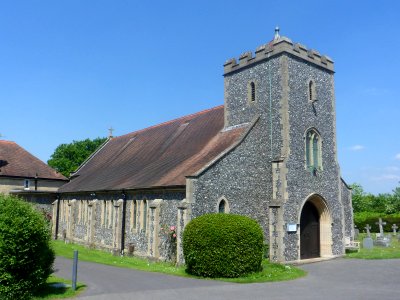 Church of Our Lady of Sorrows, Lower Road, Effingham (May 2014) (2)