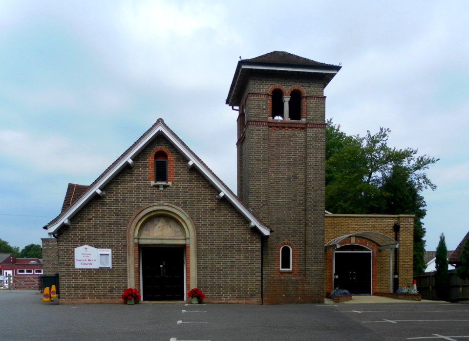 Church of the Sacred Heart, Durgates, Wadhurst (July 2011) (5)