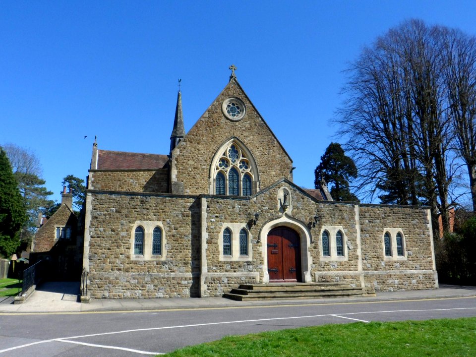 Church of the Sacred Heart, Essendene Road, Caterham (NHLE Code 1294941) (April 2013) (7)