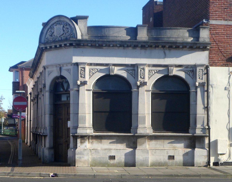 Church of Our Lady Help of Christians, 14 Kingston Road, Fratton (November 2017) (2)