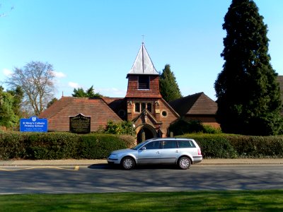 Church of St Mary Mother of Christ, Church Road, Crowborough (March 2011) (2)