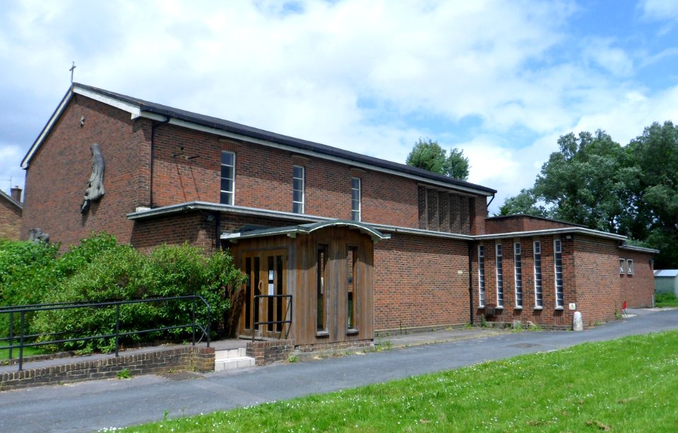 Church of the Epiphany, Mansfield Drive, Merstham (June 2013)