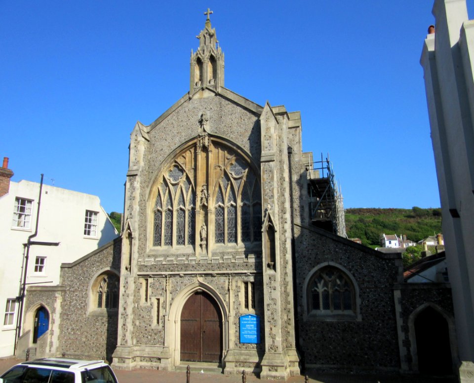 Church of St Mary Star of the Sea, High Street, Old Town, Hastings (NHLE Code 1191229) (June 2015) (7)