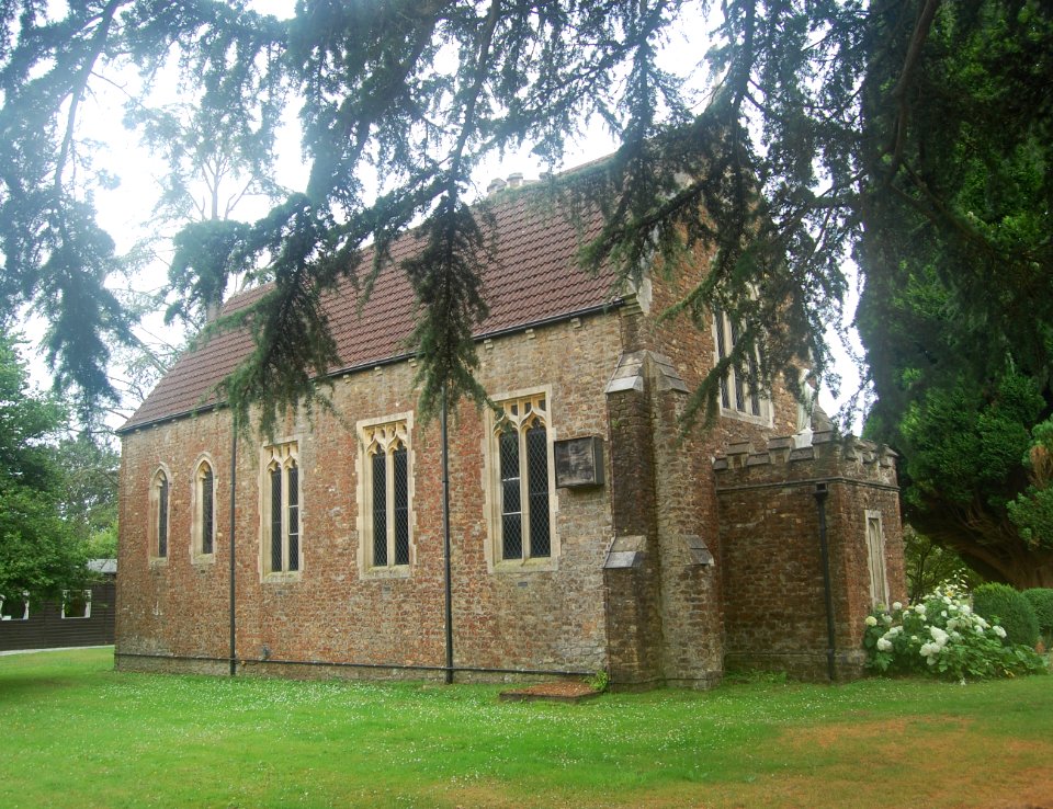 Church of the Immaculate Conception, Headley Road, Liphook (July 2019) (1)
