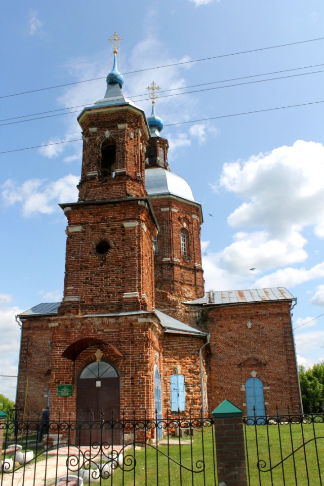Church of the Nativity of the Theotokos (Lunino) 8