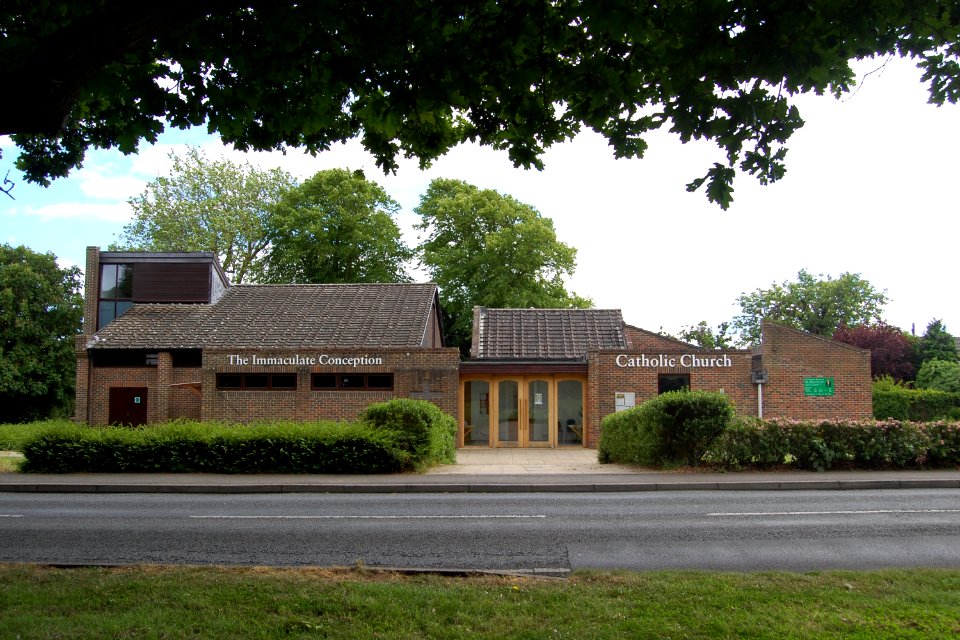 Church of the Immaculate Conception, Bells Lane, Stubbington (May 2019) (7)