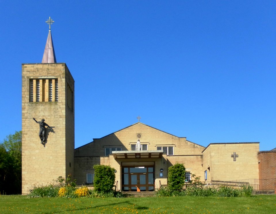 Church of Our Lady Immaculate and St Philip Neri, High Street, Uckfield (May 2013) (2)