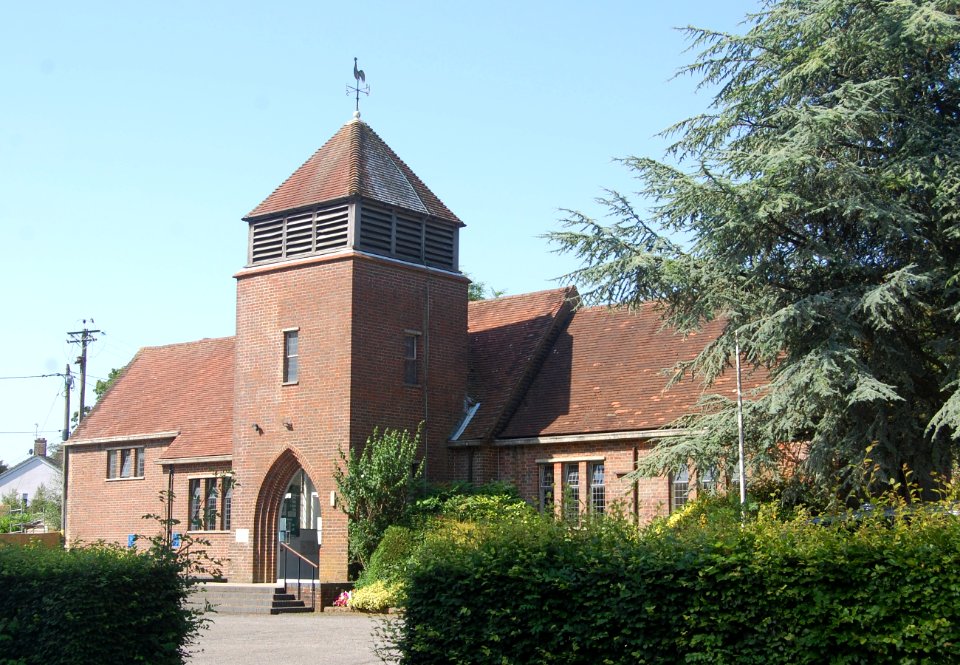 Church of the Good Shepherd, Lymington Road, Four Marks (July 2019) (4)