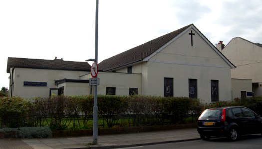 Church of Our Lady of Lourdes (RC), Bransbury Road, Eastney, Portsmouth (October 2017) (3)
