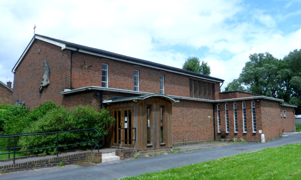 Church of the Epiphany, Mansfield Drive, Merstham (June 2013) (6)
