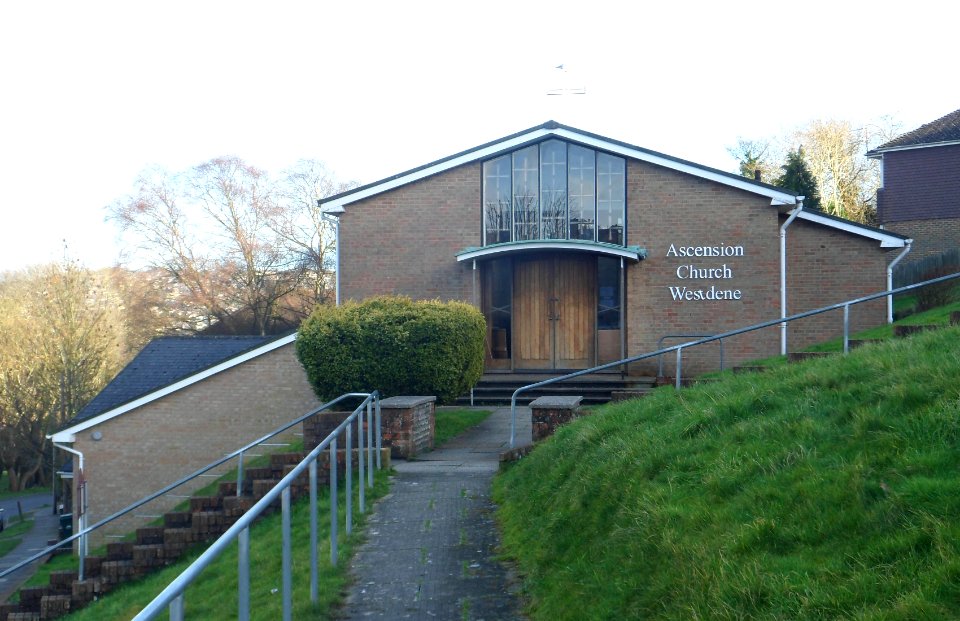 Church of the Ascension, Fairview Rise, Westdene, Brighton (February 2014) (5)