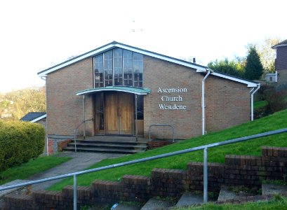 Church of the Ascension, Fairview Rise, Westdene, Brighton (February 2014) (6)