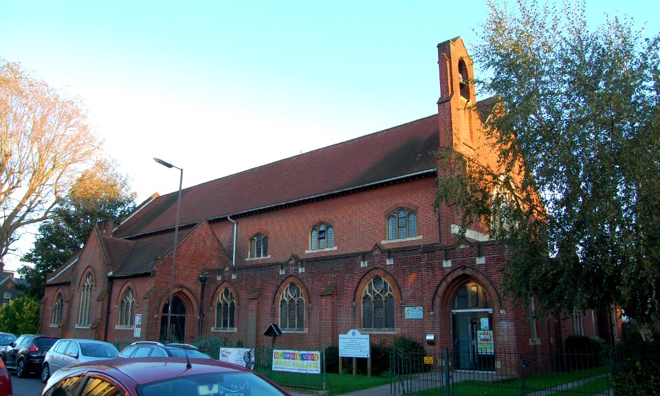 Church of the Ascension, Stubbington Avenue, North End, Portsmouth (October 2017) (4)