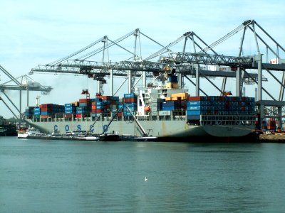 Chuanhe IMO 9120798 , at the Amazone harbour, Port of Rotterdam, Holland 18-Jun-2006