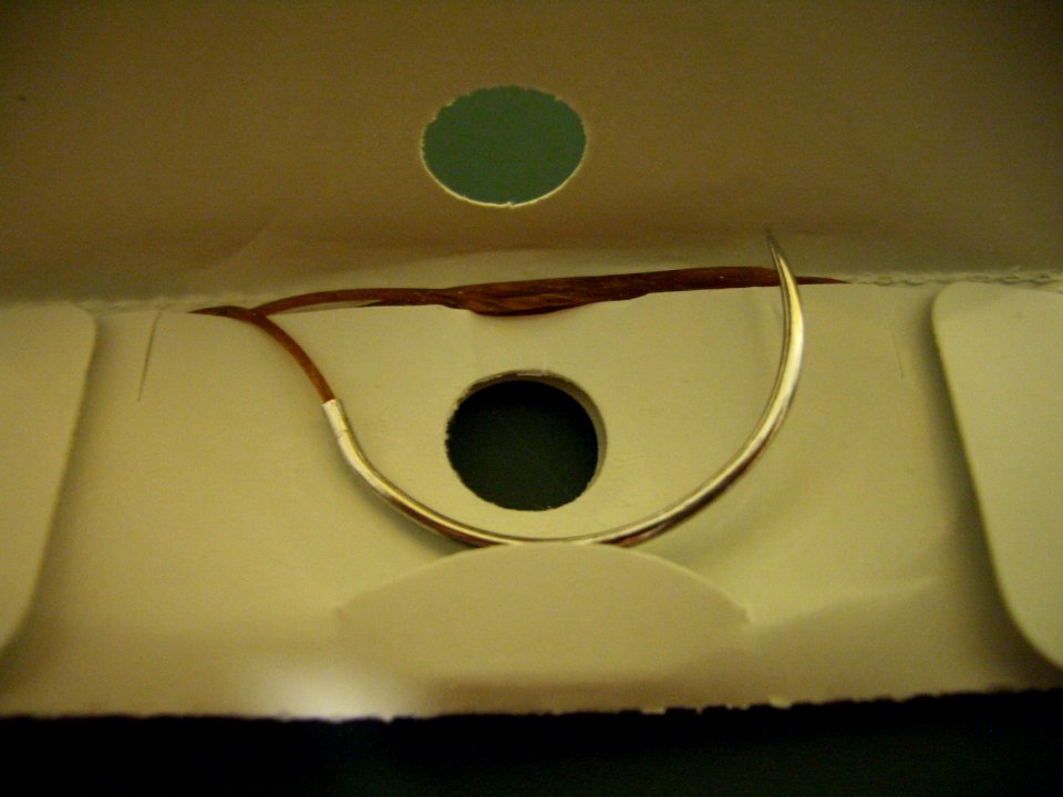CHROMIC (sterilized surgical suture).2 USP.37mm 03