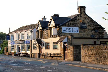 Crown & Anchor and Rodley Social Club 2019-07-25 (1)