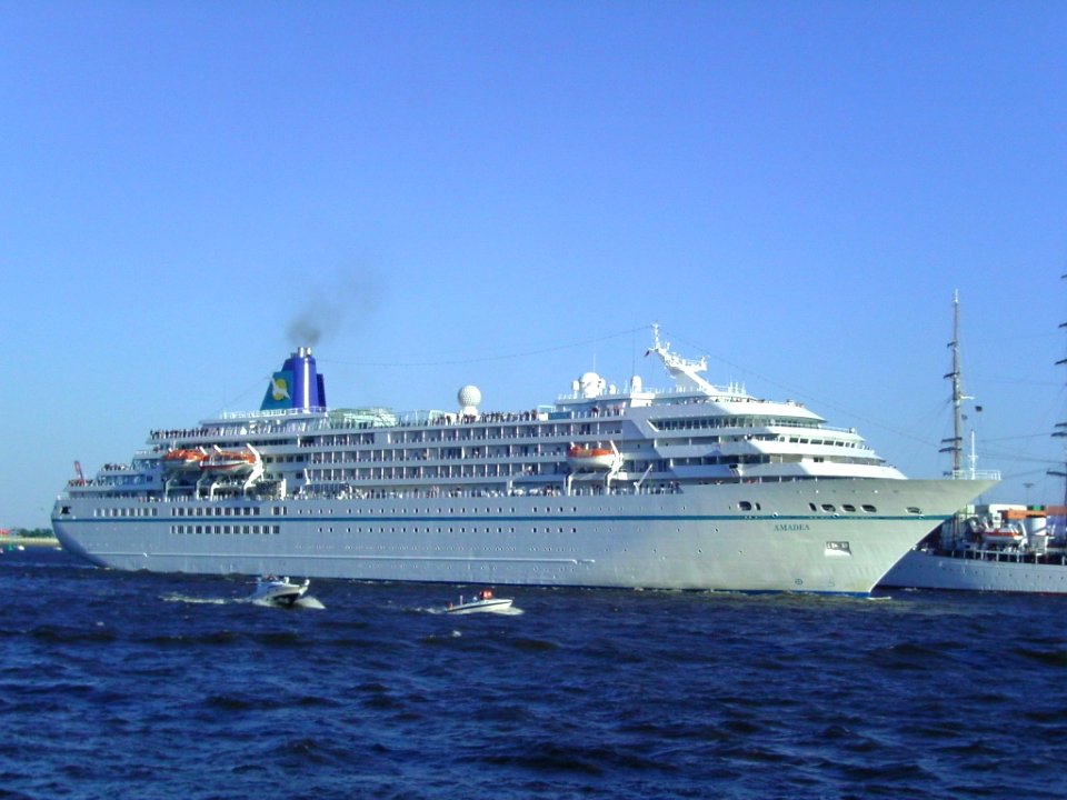 Cruise ship Amadea 2011-05-08