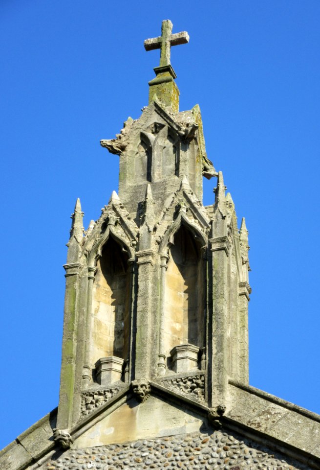 Church of St Mary Star of the Sea, High Street, Old Town, Hastings (NHLE Code 1191229) (June 2015) (11)