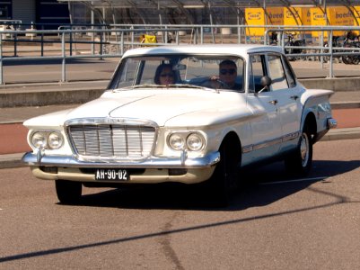 Chrysler Valiant AH-90-02 pic3
