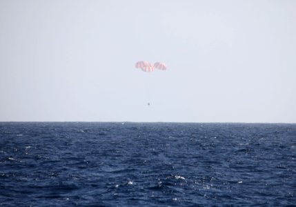 CRS-2 Dragon Splashdown into the Pacific Ocean