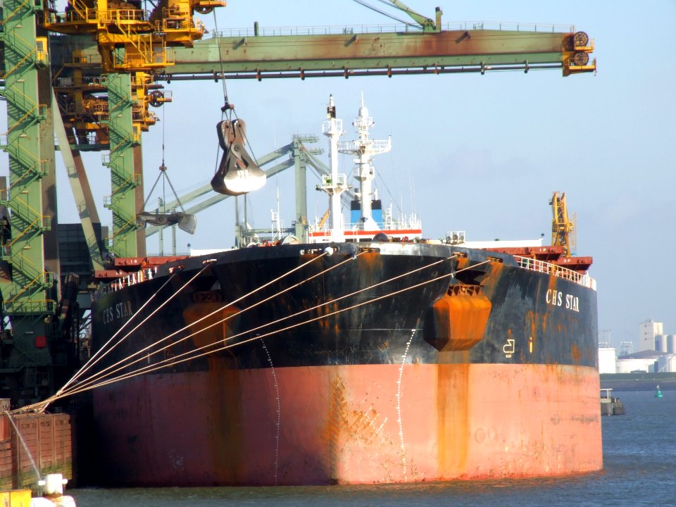 CHS Star - IMO 8907905 - Callsign 3EAV9 p1, Mississippi harbour, Port of Rotterdam, Holland 10-Dec-2006