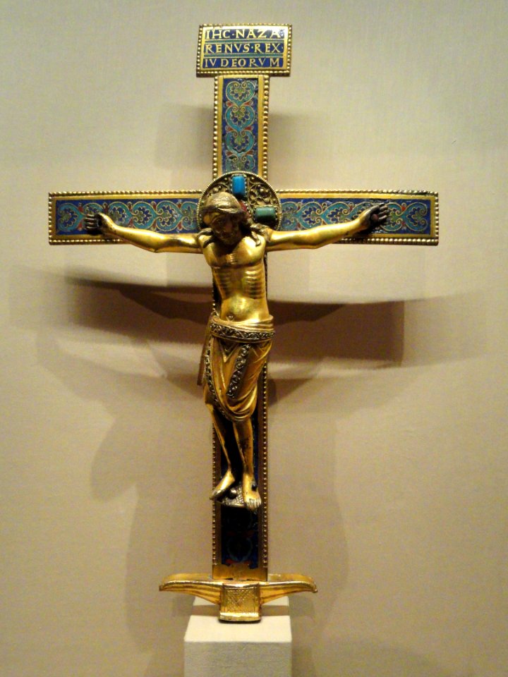 Crucifix, probably Rhenish or Mosan, c. 1150-1175, gilded copper alloy with champleve enamel and glass - National Gallery of Art, Washington - DSC09868