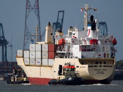 Crown Opal - IMO 9128063, Port of Antwerp