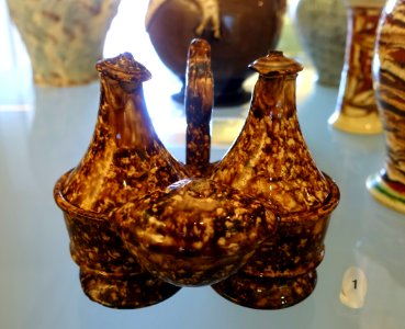 Cruet set, c. 1790-1860, spongeware - Fábrica de Cavaquinho - Museu Nacional de Soares dos Reis - Porto, Portugal - DSC00407