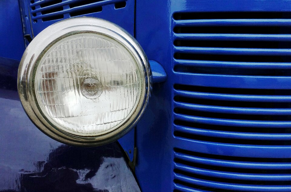 Truck bedford light