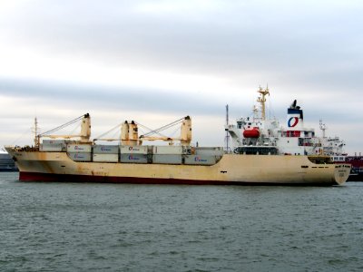 Crown Opal (ship, 1997), IMO 9128063, Port of Antwerp pic3