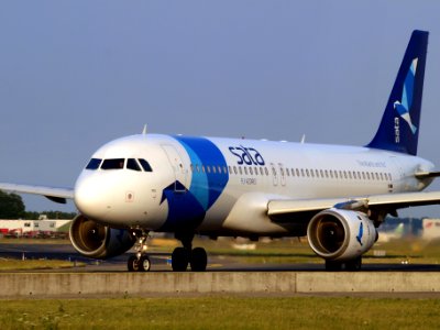 CS-TKJ SATA International Airbus A320-212 - cn 795 taxiing 22July2013 pic-002
