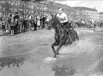 Cross-Country Amsterdam, Bestanddeelnr 902-1105