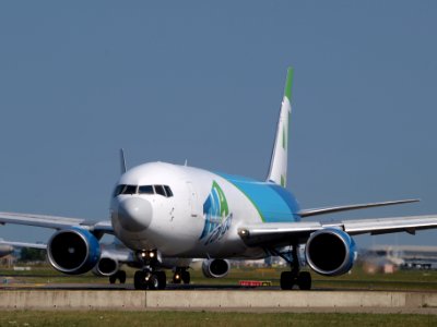 CS-TLZ TMA Boeing 767-375(ER)(BDSF) - cn 24086, taxiing 21july2013 pic-002