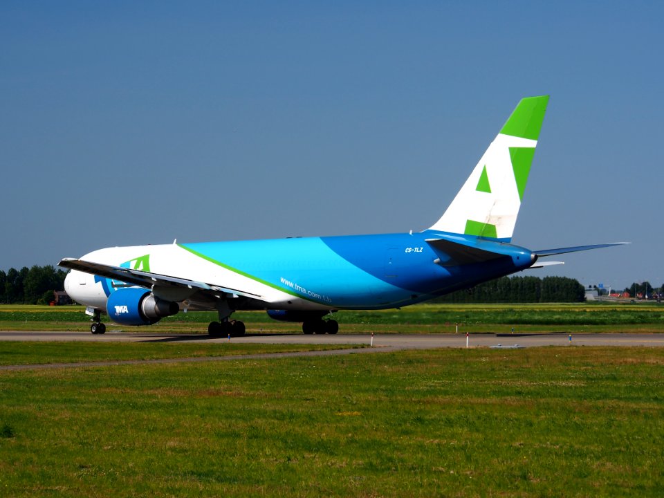 CS-TLZ TMA Boeing 767-375(ER)(BDSF) - cn 24086, taxiing 21july2013 pic-008