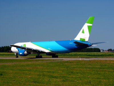CS-TLZ TMA Boeing 767-375(ER)(BDSF) - cn 24086, taxiing 21july2013 pic-008
