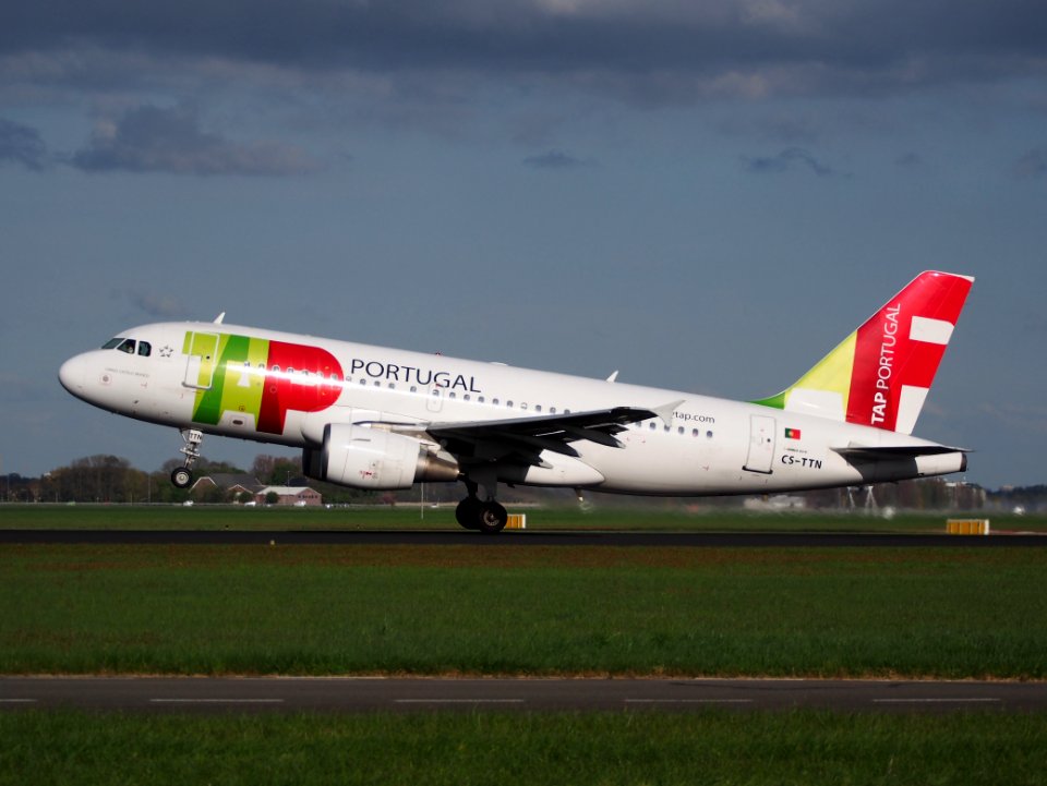 CS-TTN TAP - Air Portugal Airbus A319-111 - cn 1120takeoff from Polderbaan, Schiphol (AMS - EHAM) at sunset