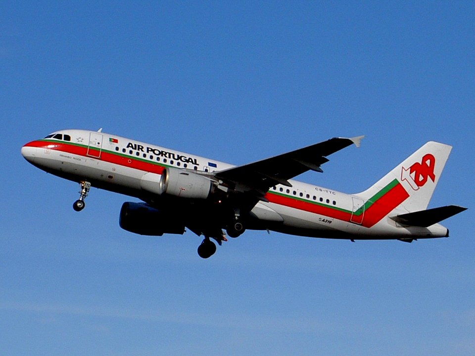 CS-TTC Airbus A319