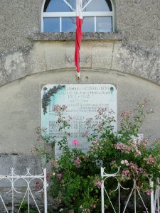 Cuissy-et-Geny (Aisne) monument aux morts