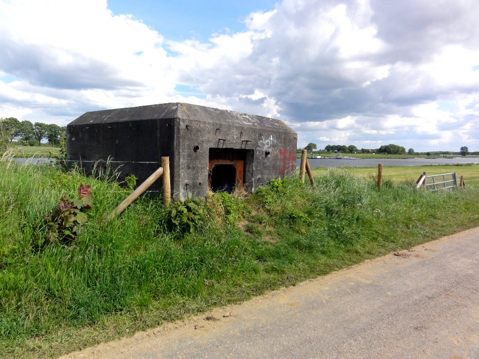 Cuijk Rijksmonument 420214 dozijn kazematten, nr 103 B