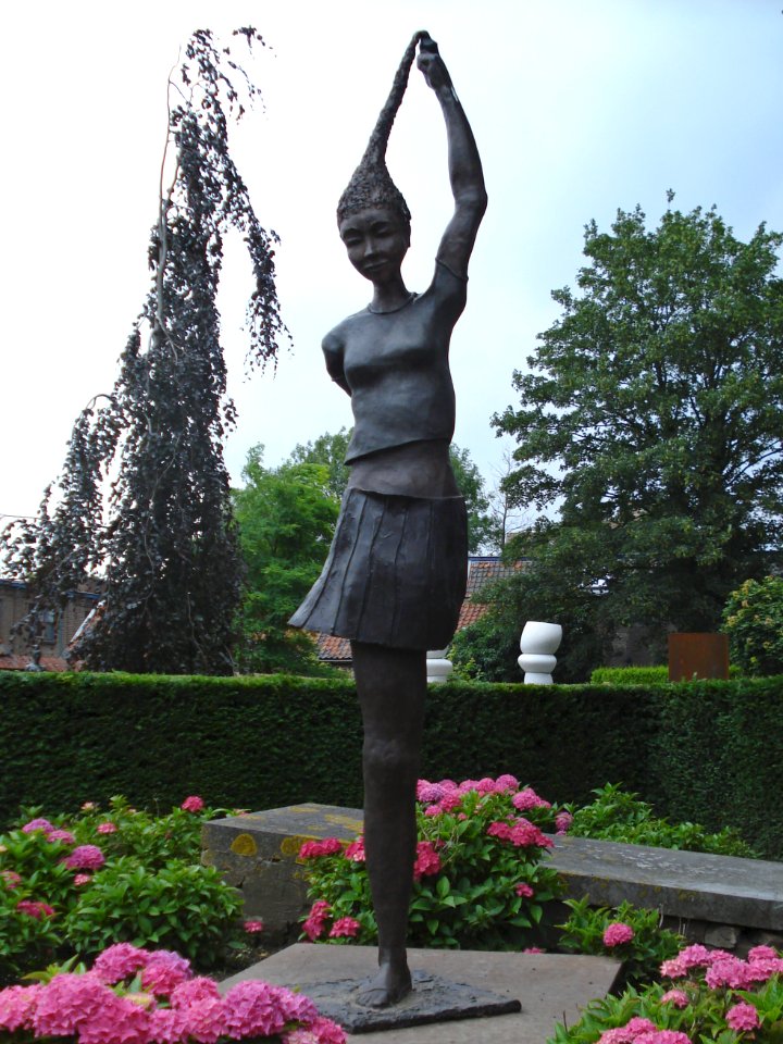 Cuijk, jardin de statues dans l'ancien cimetière protestant
