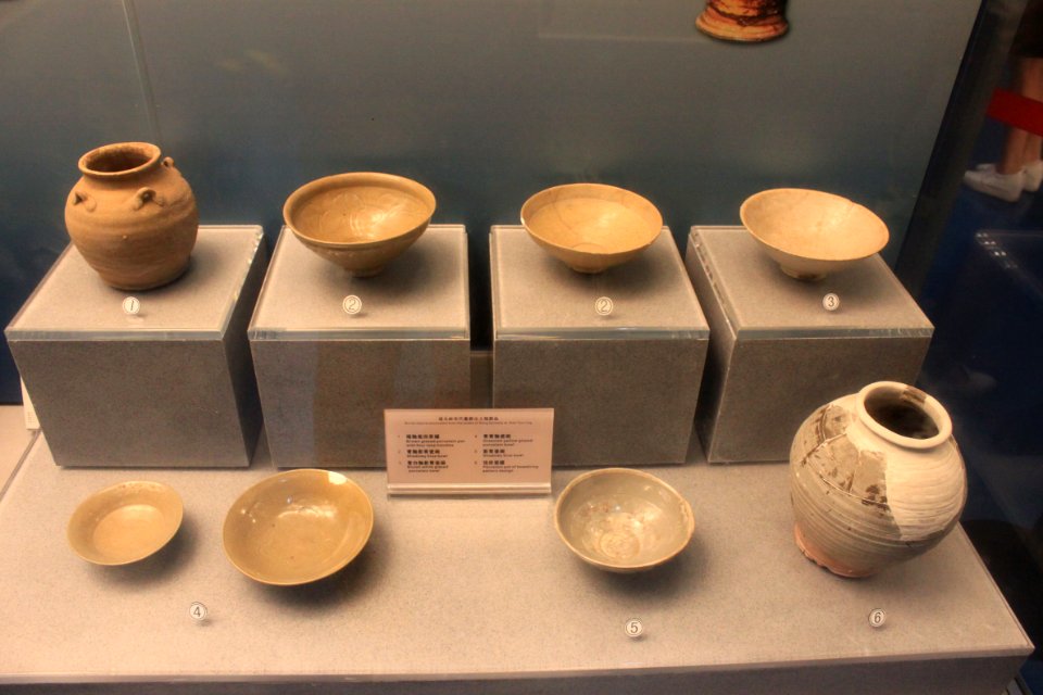 Cultural relics on display in Shenzhen Museum26
