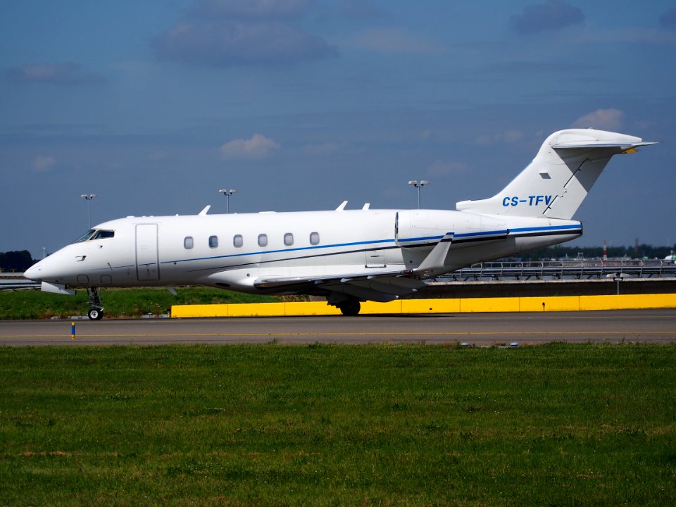 CS-TFV Omni - Aviacao E Tecnologia Bombardier BD-100-1A10 Challenger 300 taxiing at Schiphol (AMS - EHAM), The Netherlands, 18may2014, pic-6 photo