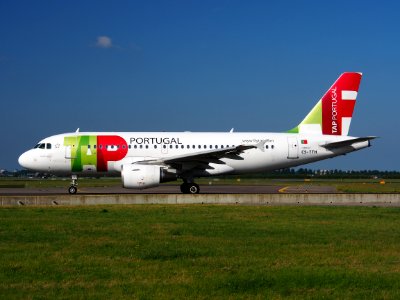 CS-TTH TAP - Air Portugal Airbus A319-111 - cn 917 taxiing 18july2013 pic-005